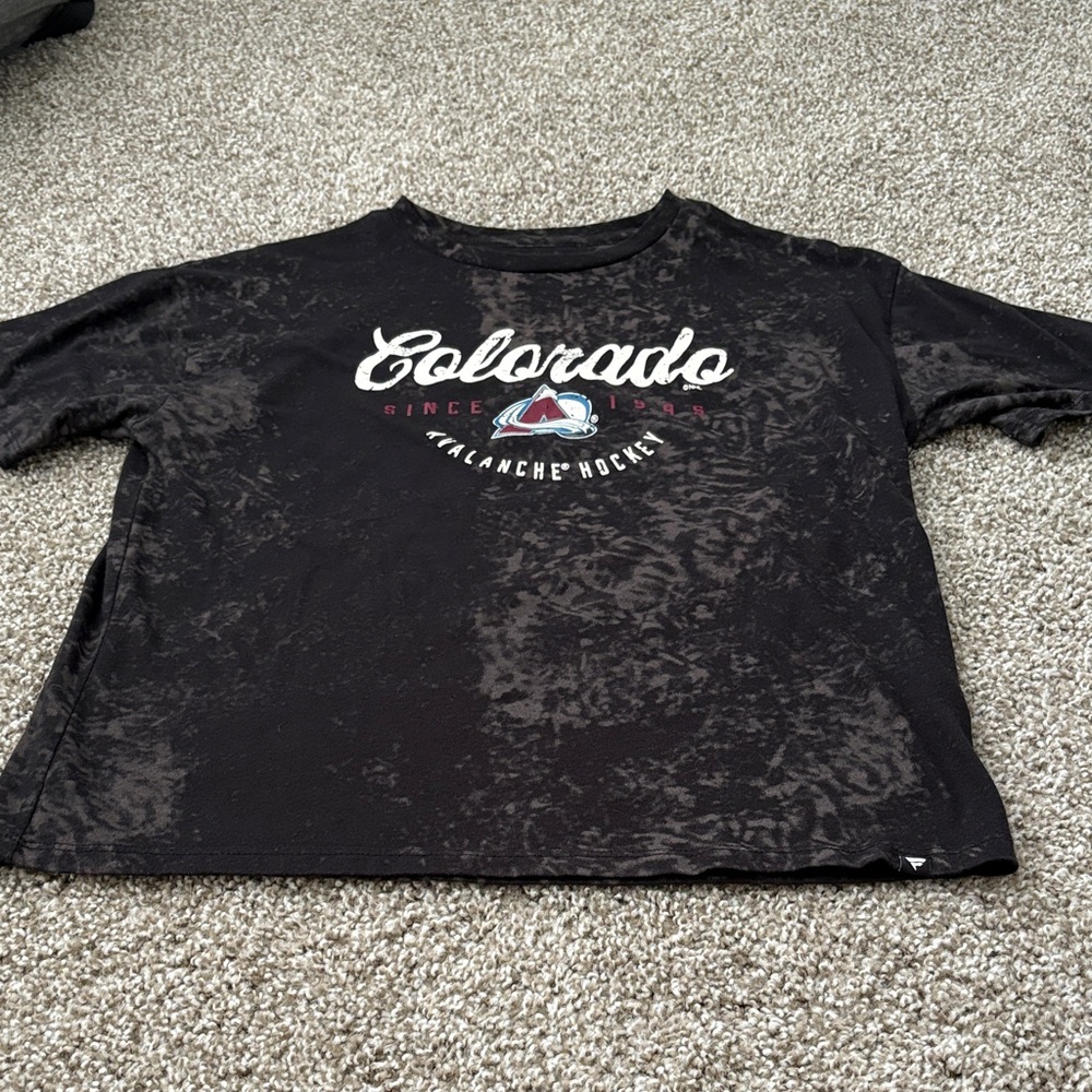Colorado Avalanche Women’s Black T-Shirt